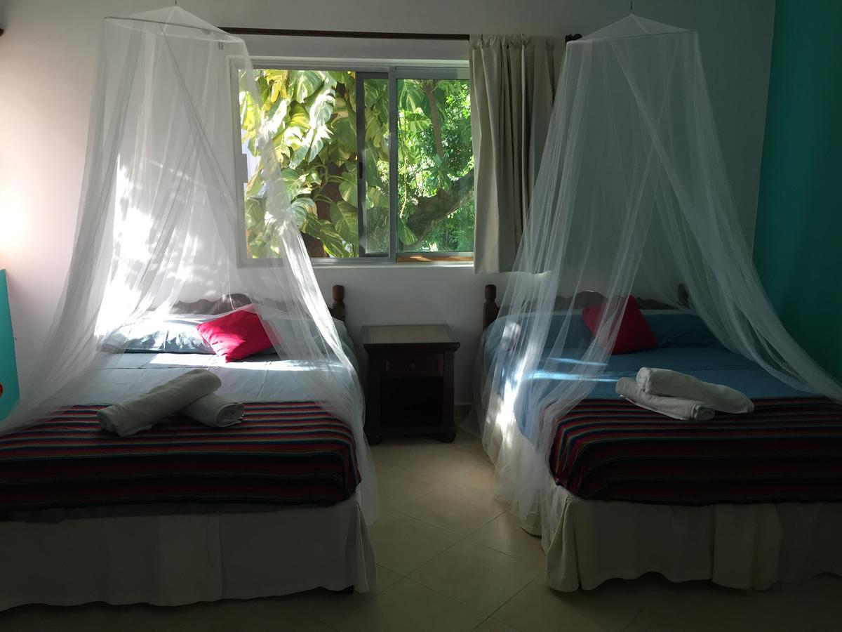 Esquina De La Felicidad De Playacar Bed & Breakfast Playa del Carmen Bagian luar foto
